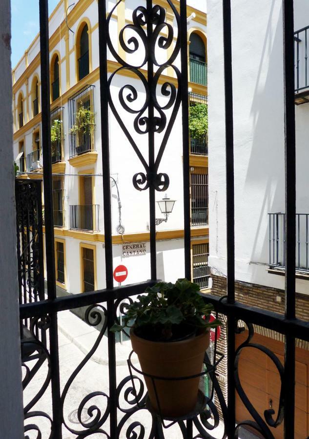 Rodo Arenal Apartment Seville Exterior photo